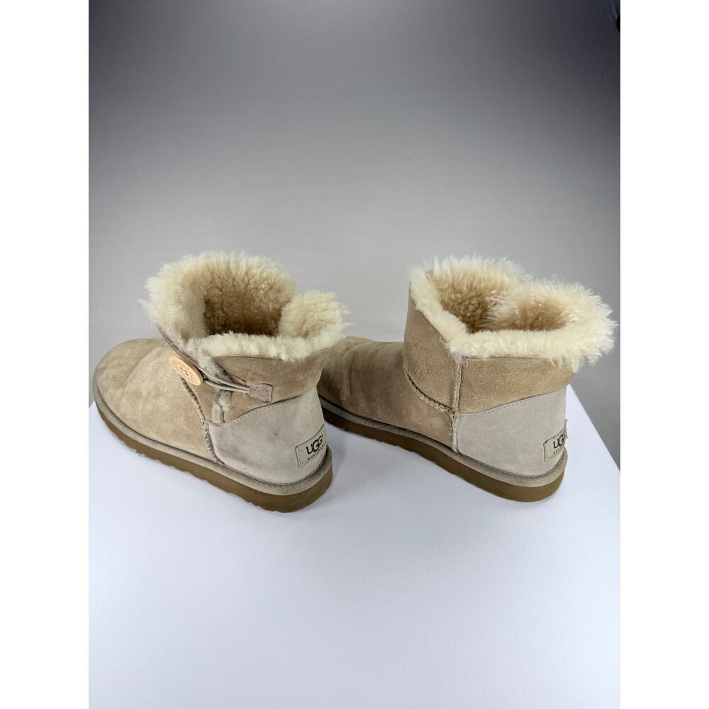 UGG Sand Suede Mini Bailey Button Sheepskin Boots 9 - Picture 3 of 9